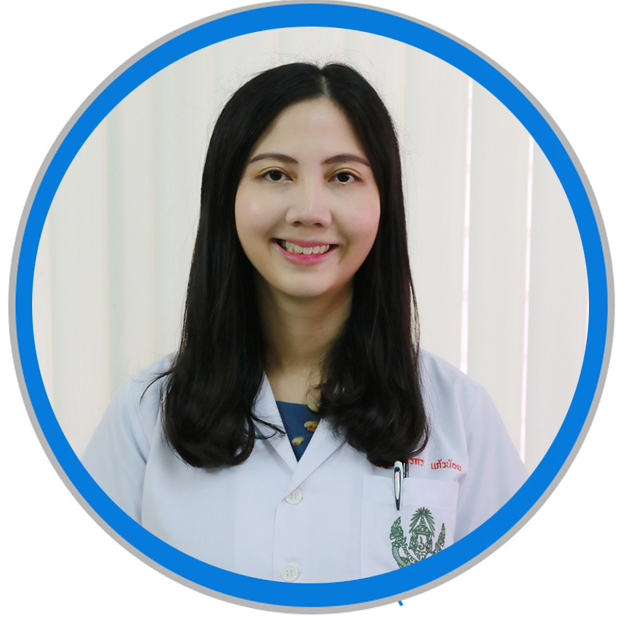 แพทยหญงพชรกร แกวนอย